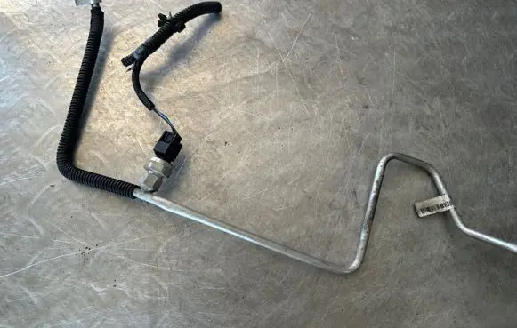 Renault Kadjar Air conditioning (A/C) pipe/hose 924406427R