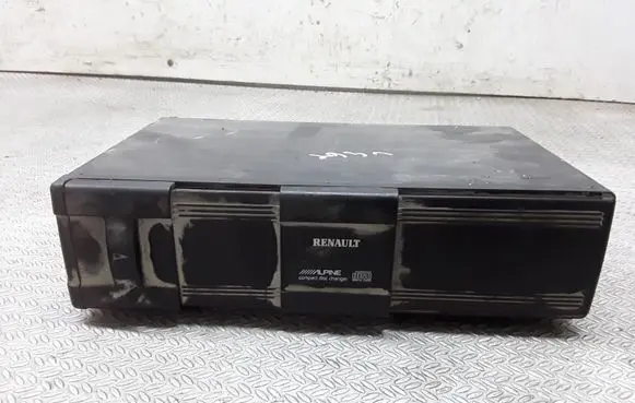 CD/DVD changer