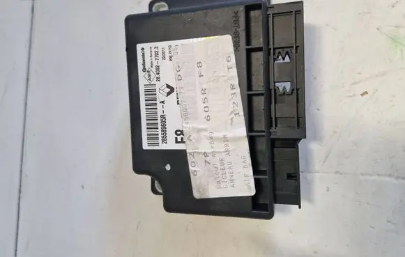Renault Scenic III - Grand scenic III Airbag control unit/module 285589605R