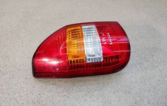 Opel Zafira A Rear/tail lights 62280