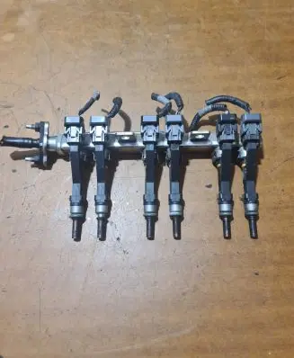 KIA Picanto Fuel injectors set 3531008000 06804716 1516309YN