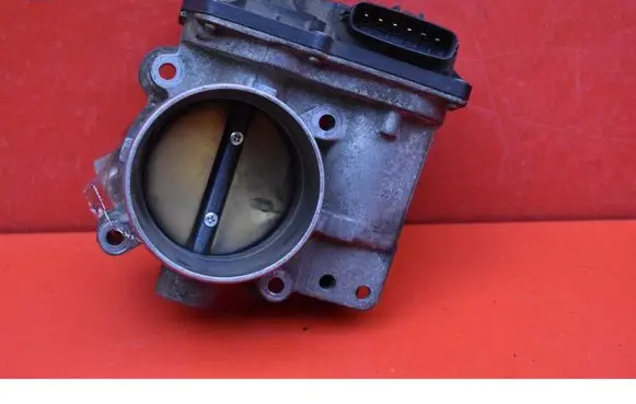 Volvo S60 Throttle body valve 307115510