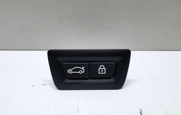 BMW X2 F39 Tailgate/boot open switch button 927512102
