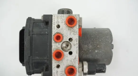 Audi A6 S6 C5 4B ABS Pump 4B0614517H 0265225121 0265950054