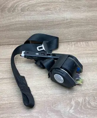 BMW 3 E46 Front seatbelt 560493801 7064754 8207957