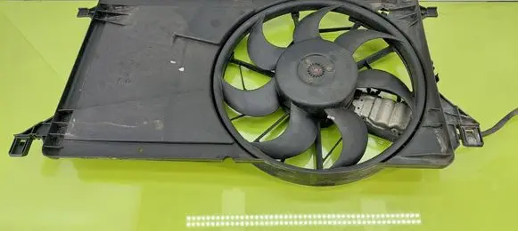Ford Focus Electric radiator cooling fan 070628