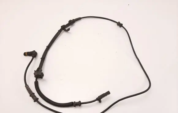 Chrysler 300 - 300C Rear ABS sensor wiring 04779246AC