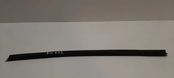 BMW 5 E60 E61 Rubber seal front door window/glass 