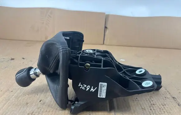 Ford Transit Gear shifter/selector BK2R7C453MLD DU3EB 8352