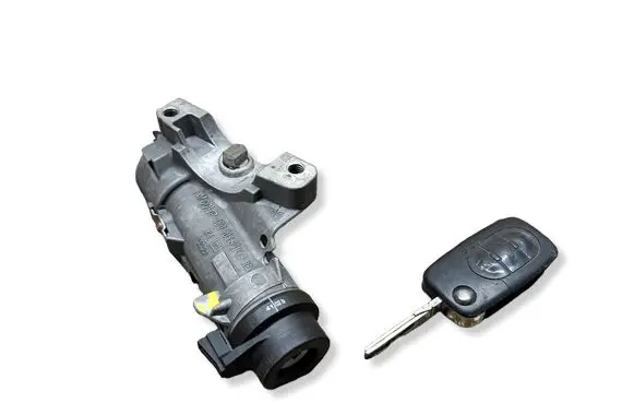 Audi A4 S4 B6 8E 8H Ignition lock 4B0905851G