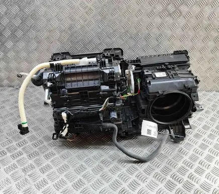 Interior heater climate box assembly