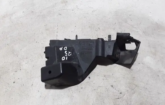 Audi Q5 SQ5 Front bumper mounting bracket 8R0807284B
