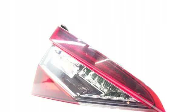 Skoda Superb B8 (3V) Tailgate rear/tail lights 3V5945307E