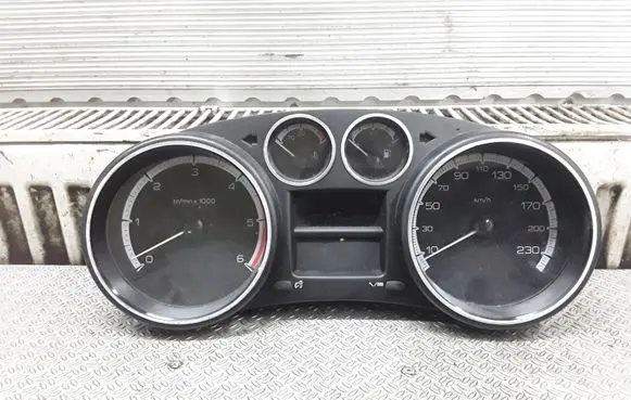 Peugeot 308 Speedometer (instrument cluster) 9665107480