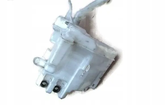 Suzuki Vitara (LY) Windshield washer fluid reservoir/tank
