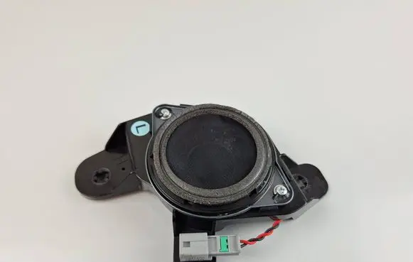 Hyundai Santa Fe Panel speaker 96360S1100