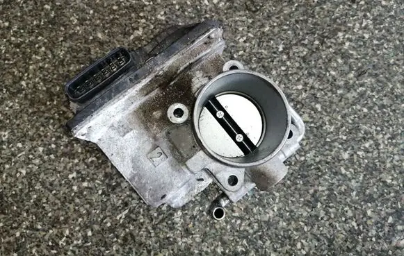 Suzuki Celerio Throttle valve
