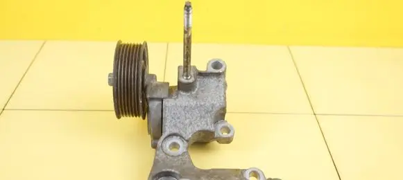Lexus GS 300 350 430 450H Power steering belt tensioner 19SP24