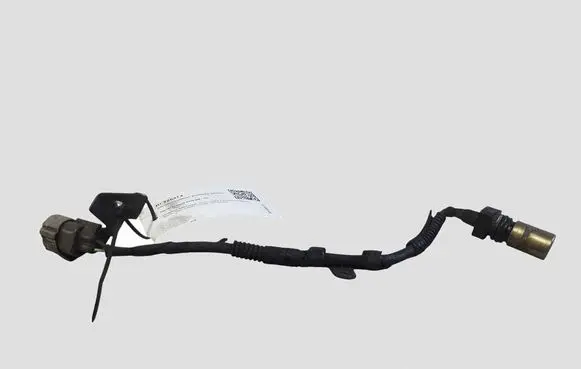 Toyota Avensis T270 Crankshaft position sensor 9091905069