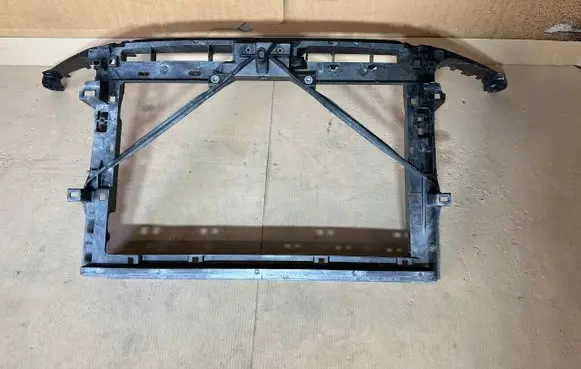 Skoda Octavia Mk3 (5E) Radiator support slam panel 5E0805588SKODA