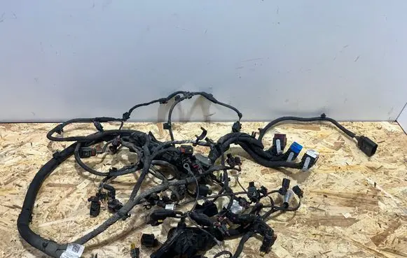 Engine installation wiring loom