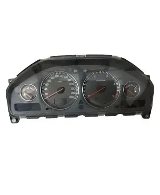 Volvo XC90 Speedometer (instrument cluster) 30746101