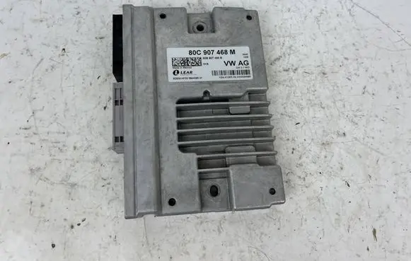 Audi Q5 SQ5 Gateway control module 80C907468M 800907468B 5DES1HF003844