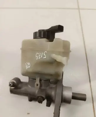 Audi Q7 4L Master brake cylinder 03350887031
