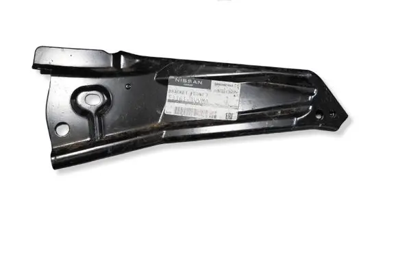 Nissan Note (E12) Fender mounting bracket F31613VVMA