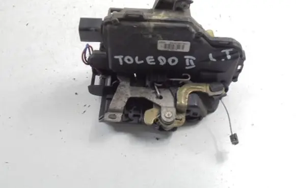 Seat Toledo II (1M) Rear door lock 3B4839015M