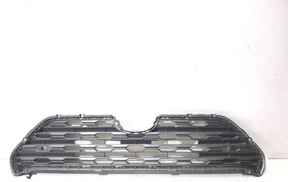 Toyota Hilux VIII Front grill 5311242470