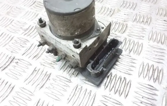 Renault Scenic II - Grand scenic II ABS Pump 8200036605 0265231300 0265800300