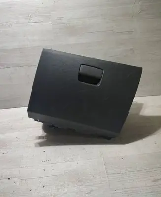 Mercedes-Benz GLA W156 Glove box 6L0XX152041178