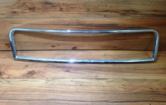 Audi A4 S4 B5 8D Front grill