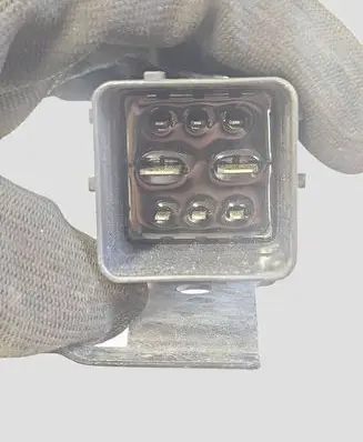 Peugeot 308 Glow plug pre-heat relay 9803299780