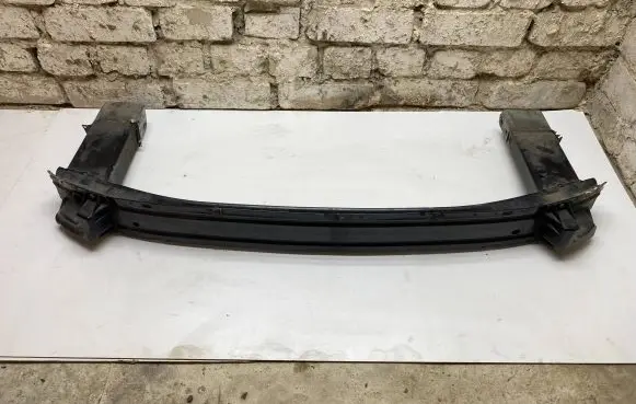 Front bumper cross member