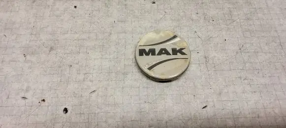 Volkswagen PASSAT B5 Original wheel cap MAK