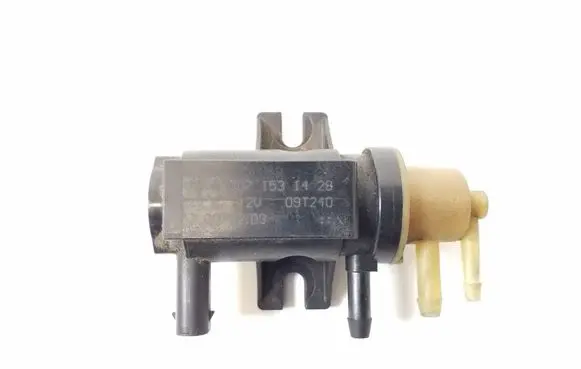 Mercedes-Benz C W204 Turbo solenoid valve A0071531428