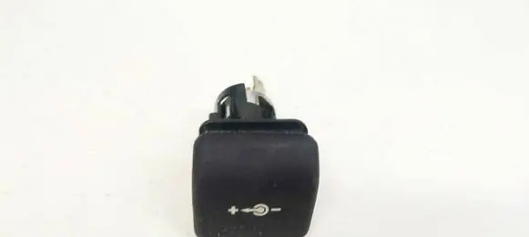 BMW X5 E70 Cigarette lighter 6904008 61346904008