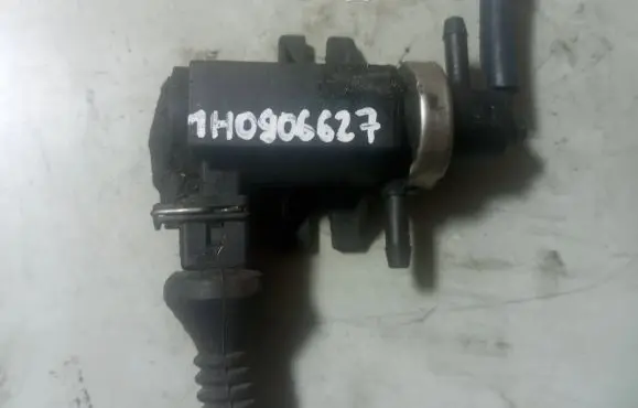 Volkswagen PASSAT B5.5 Turbo solenoid valve 1H0906627