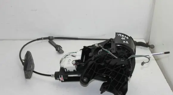 Toyota Verso Gear shifter/selector 