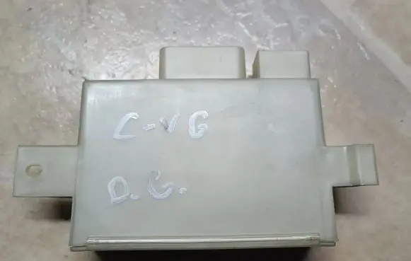 Chrysler Grand Voyager IV Sliding door control unit/module P04686686AF TRG00513335D