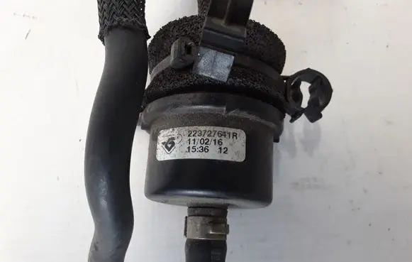 Dacia Sandero Valve 223727641R