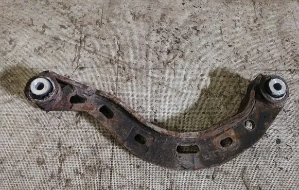 Audi A6 S6 C6 4F Rear control arm