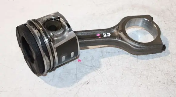 Citroen Jumpy Piston with connecting rod 619 75L93