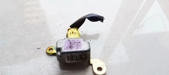 Mazda Premacy Airbag deployment crash/impact sensor C10057KC0A