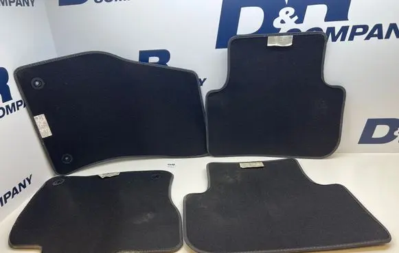 Volkswagen Tiguan Car floor mat set 5NB863011C