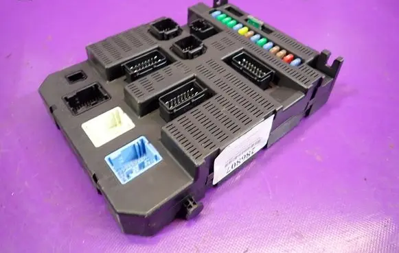 Citroen C3 Fuse box set 9659285380