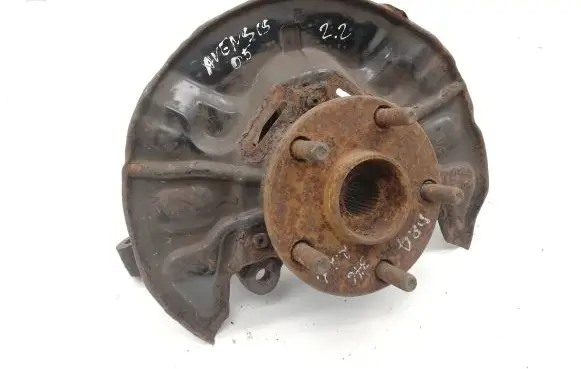 Toyota Avensis T250 Front wheel hub
