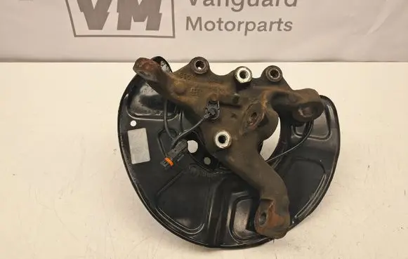Mercedes-Benz E W212 Front wheel hub spindle knuckle